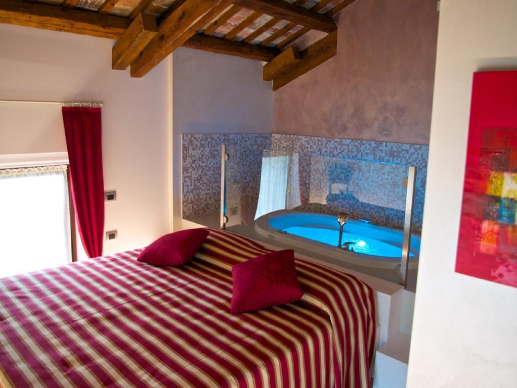 Villa Butussi - L'Ospitalita Del Vino Corno di Rosazzo Room photo