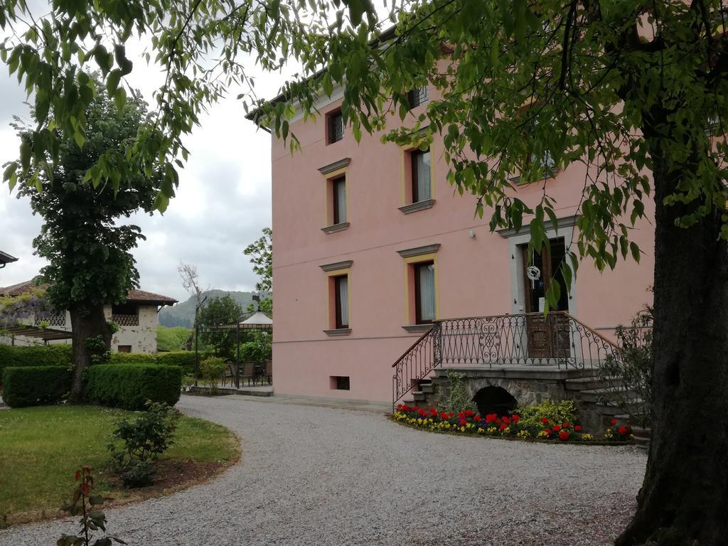 Villa Butussi - L'Ospitalita Del Vino Corno di Rosazzo Exterior photo